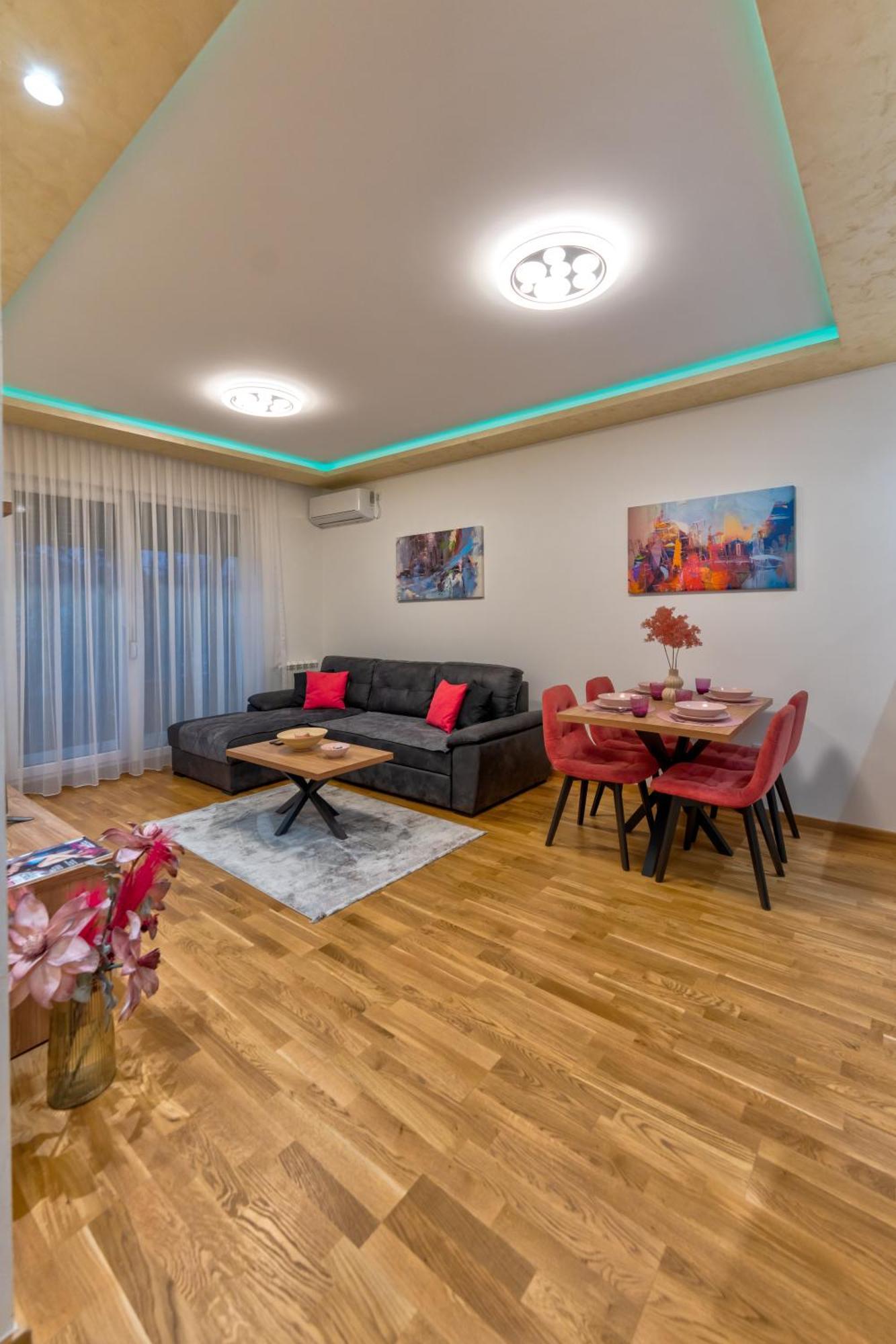 Royal Apartment